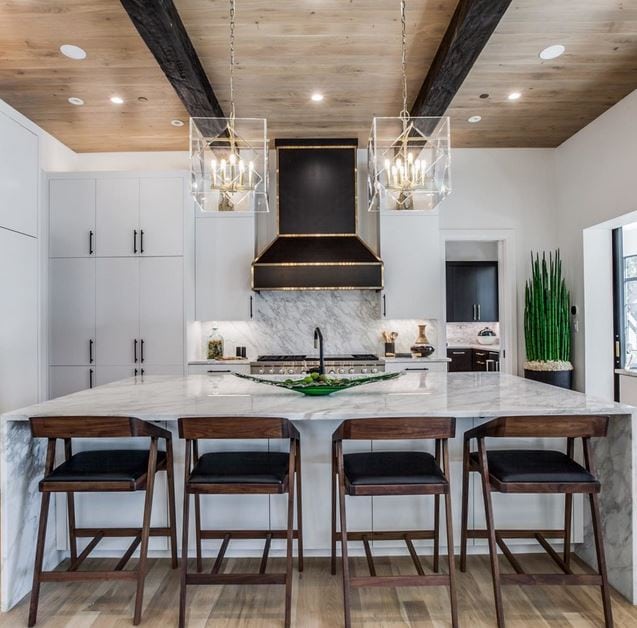 Pendant Lighting and Recessed Lighting